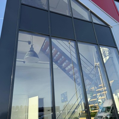 Resultaat na behaning met renovatiecoating glans